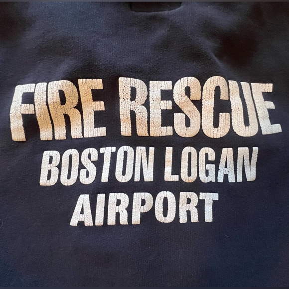 Vintage Fire Rescue crewneck - Picture 5 of 5